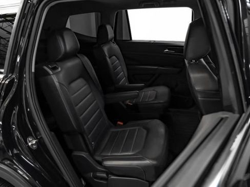 Used 2019 Volkswagen Atlas SEL Premium AWD/4WD image 33