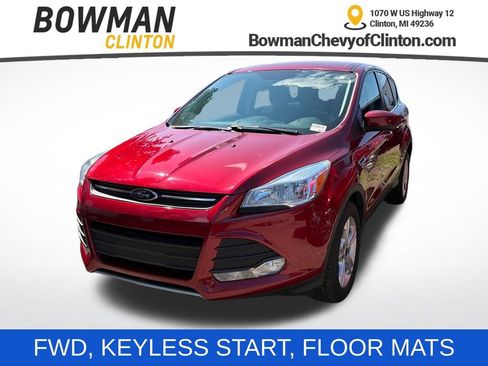 Used 2016 Ford Escape SE FWD image 1