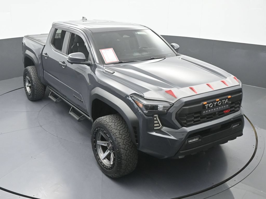 Used 2025 Toyota Tacoma TRD Off-Road w/ TRD Off Road Premium Package AWD/4WD image 63