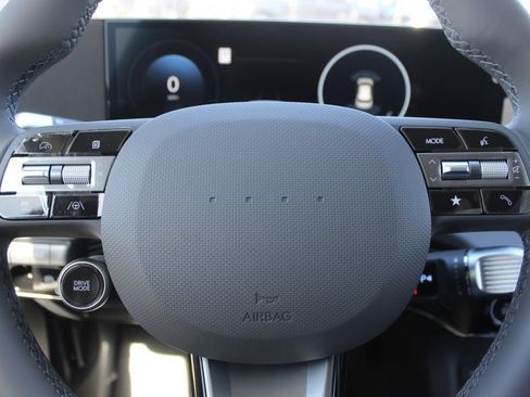 New 2026 Hyundai Ioniq 5 SEL RWD image 28