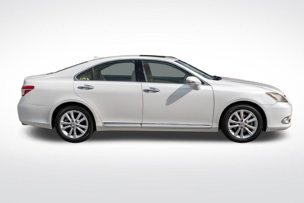Used 2011 Lexus ES 350 w/ Preferred Accessory Package FWD image 8