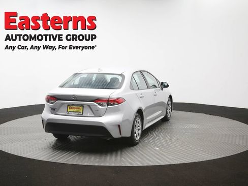 Used 2024 Toyota Corolla LE FWD image 38