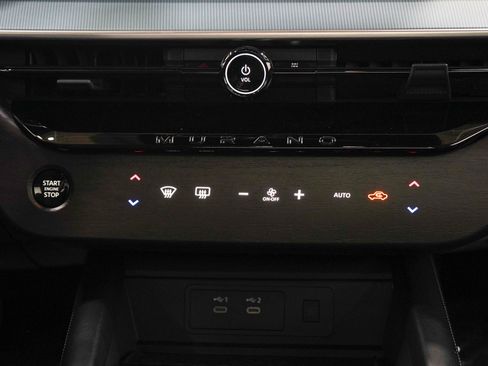 Used 2025 Nissan Murano SL AWD/4WD image 19