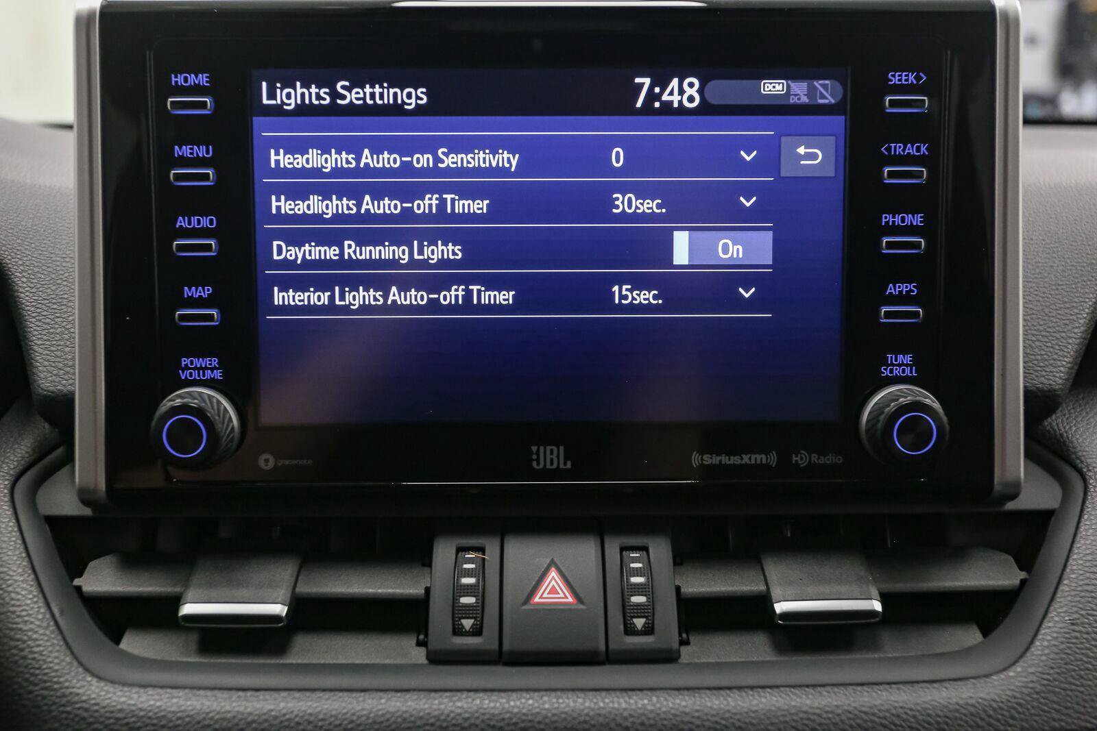 Used 2019 Toyota RAV4 XLE Premium w/ Cold Weather Package AWD/4WD image 28