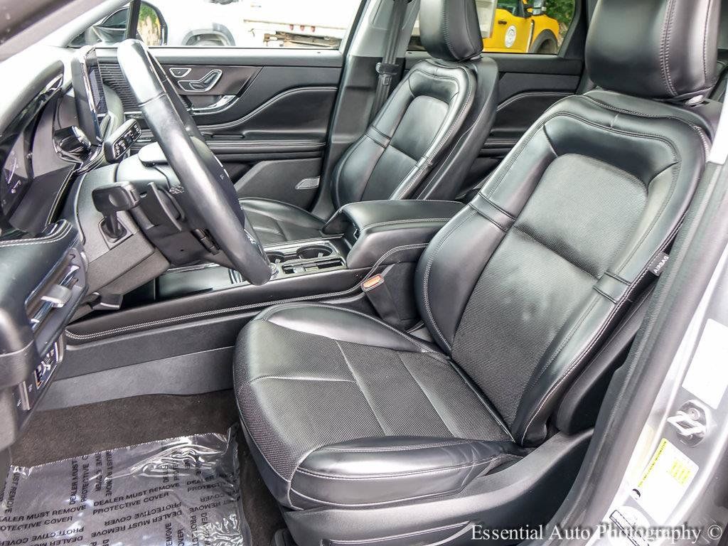 Used 2021 Lincoln Corsair AWD w/ Premium Package image 9
