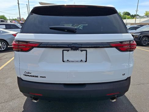 Used 2023 Chevrolet Traverse LT w/ Midnight/Sport Edition AWD/4WD image 4