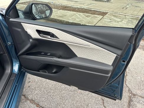 Used 2026 Toyota Camry XLE image 17