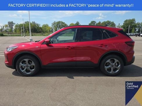 Used 2025 Ford Escape ST-Line Select AWD/4WD image 17