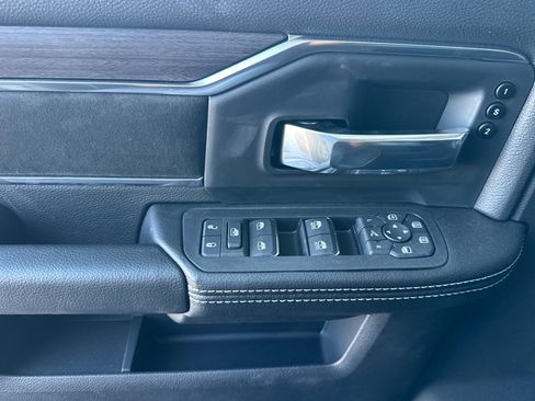New 2026 RAM 3500 Laramie AWD/4WD image 10