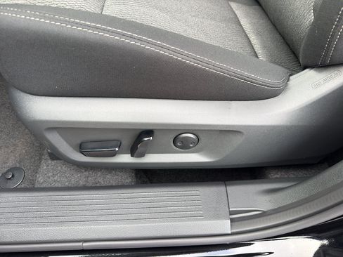 New 2026 Nissan Rogue SV AWD/4WD image 14