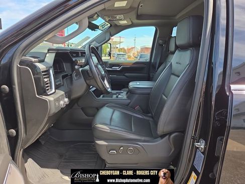 Used 2024 GMC Sierra 2500 Denali w/ Denali Reserve Package AWD/4WD image 42
