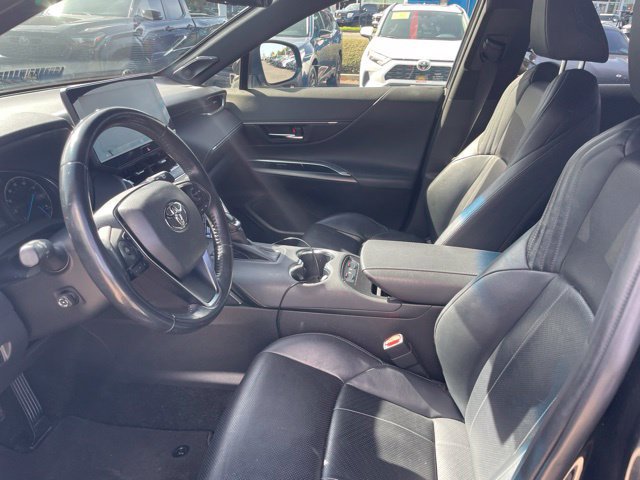 Used 2021 Toyota Venza XLE w/ Softex Package AWD/4WD image 9