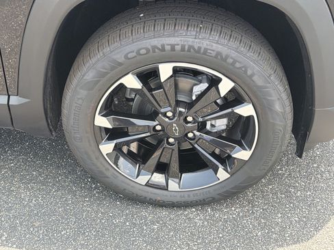 New 2027 Chevrolet Equinox RS FWD image 12