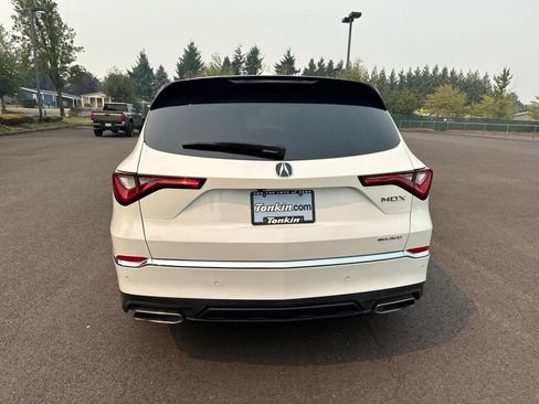Used 2023 Acura MDX SH-AWD w/ Technology Package image 6