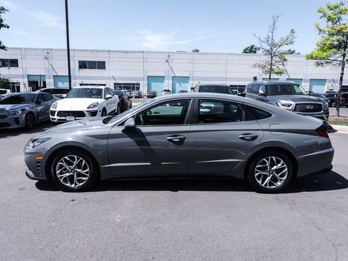 Used 2020 Hyundai Sonata SEL w/ Cargo Package FWD image 5