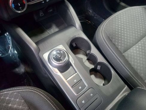 Certified 2025 Ford Escape Active AWD/4WD image 29