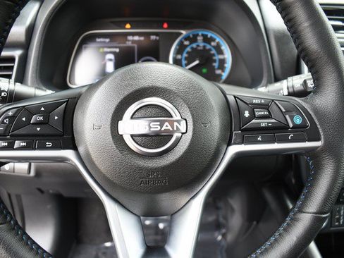 Used 2025 Nissan Leaf SV Plus FWD image 30