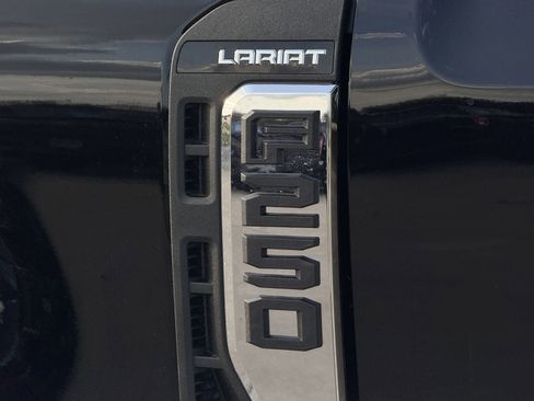 New 2026 Ford F250 Lariat w/ FX4 Off-Road Package image 9