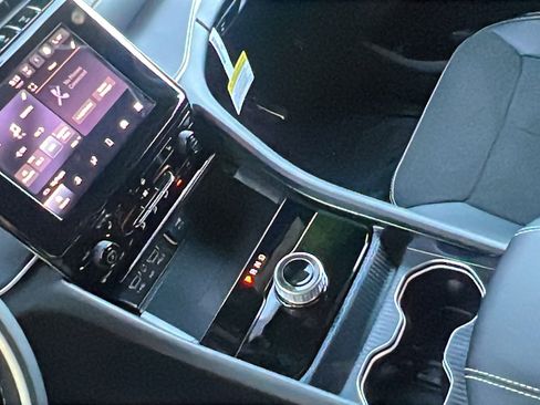 New 2025 Jeep Grand Cherokee Altitude w/ Trailer Tow Package image 26