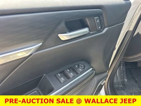 Used 2024 GMC Acadia Elevation w/ Super Cruise Package FWD image 21