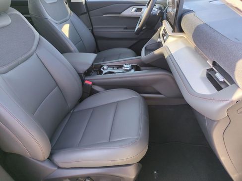 New 2026 Ford Explorer Active w/ Active Comfort Package image 29