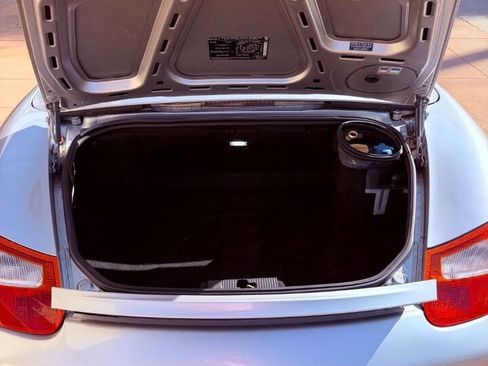 Used 2002 Porsche Boxster S image 26