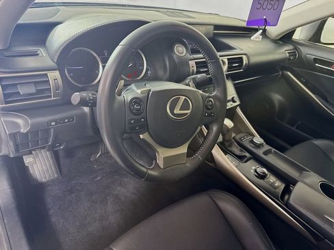 Used 2014 Lexus IS 250 image 10