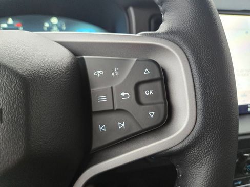 New 2025 Ford Bronco Badlands image 19