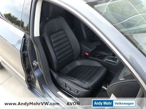 Used 2013 Volkswagen CC Lux FWD image 17