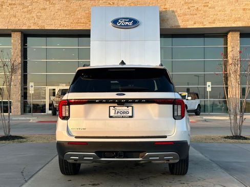 New 2026 Ford Explorer Active w/ Active Comfort Package image 42