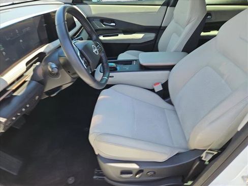 Certified 2023 Nissan Ariya FWD image 21