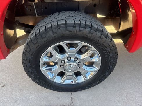 Used 2015 RAM 3500 Laramie Longhorn w/ Cold Weather Group image 11