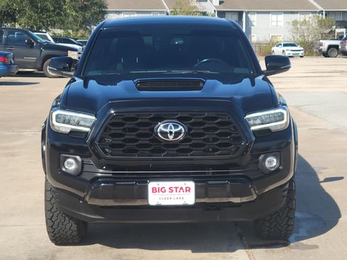 Used 2023 Toyota Tacoma 4x4 Double Cab image 8