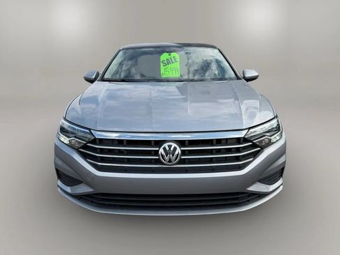 Used 2021 Volkswagen Jetta SE w/ SE Cold Weather Package FWD image 2