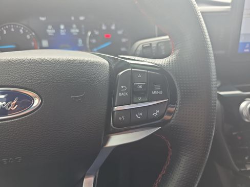 Used 2022 Ford Explorer ST-Line AWD/4WD image 18