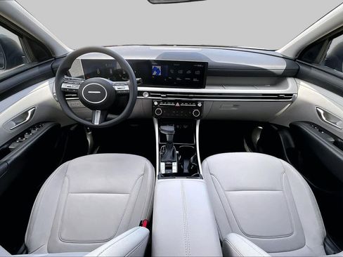 Certified 2025 Hyundai Tucson SEL FWD image 14