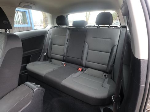 Used 2015 Volkswagen Golf Launch Edition FWD image 27