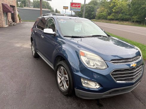 Used 2017 Chevrolet Equinox Premier w/ Enhanced Convenience Package AWD/4WD image 6