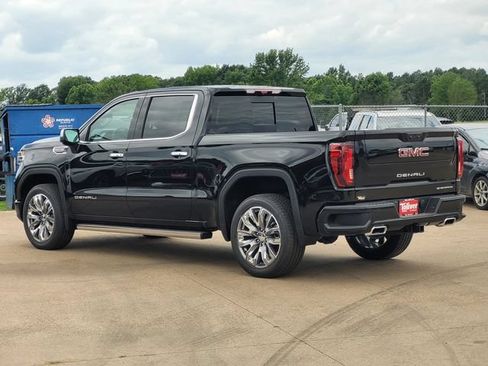 New 2026 GMC Sierra 1500 Denali w/ Denali Reserve Package AWD/4WD image 4