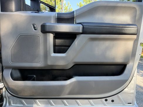 Used 2019 Ford F250 XLT AWD/4WD image 42