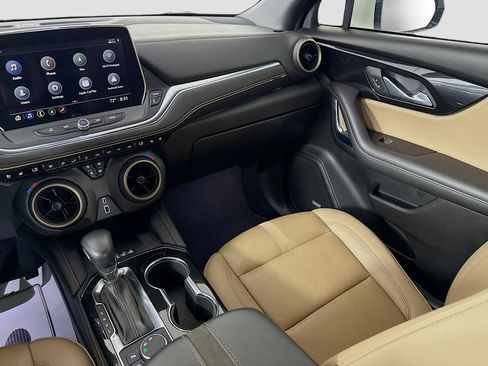Used 2023 Chevrolet Blazer Premier w/ Driver Confidence II Package FWD image 23