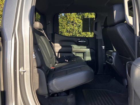 Used 2021 GMC Sierra 1500 SLT w/ SLT Premium Package image 21