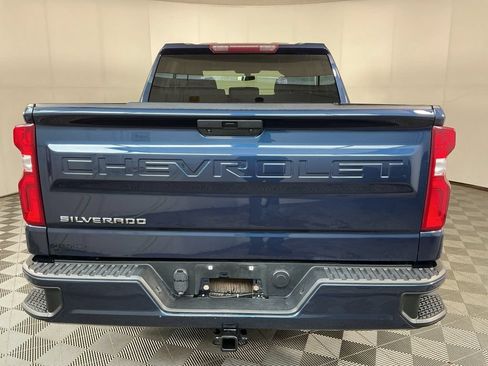 Used 2021 Chevrolet Silverado 1500 Custom AWD/4WD image 13
