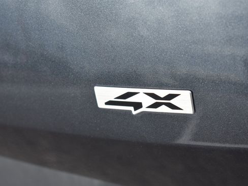 Used 2024 Kia Sportage EX AWD/4WD image 12