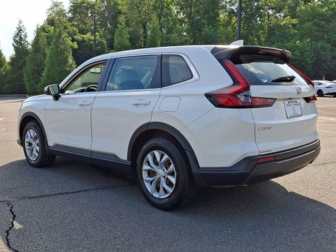 Used 2024 Honda CR-V LX image 4