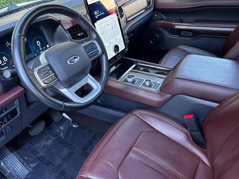 Certified 2023 Ford Expedition Max Limited AWD/4WD image 11