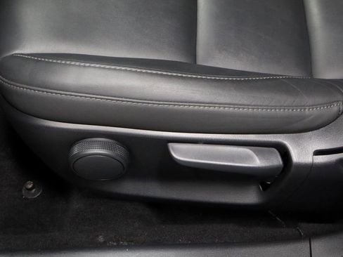 Used 2025 MAZDA CX-30 AWD 2.5 S w/ Select Sport Pkg image 24