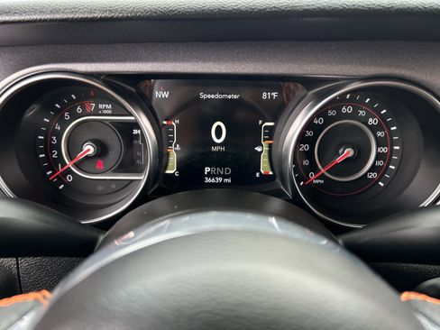 Certified 2021 Jeep Gladiator Mojave AWD/4WD image 29