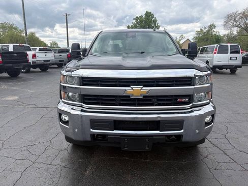Used 2015 Chevrolet Silverado 2500 LTZ AWD/4WD image 3