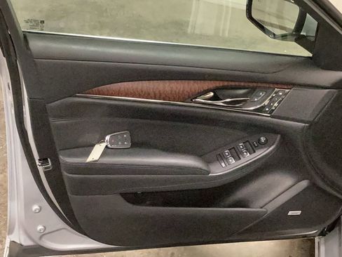 Used 2018 Cadillac CTS Premium Luxury image 13